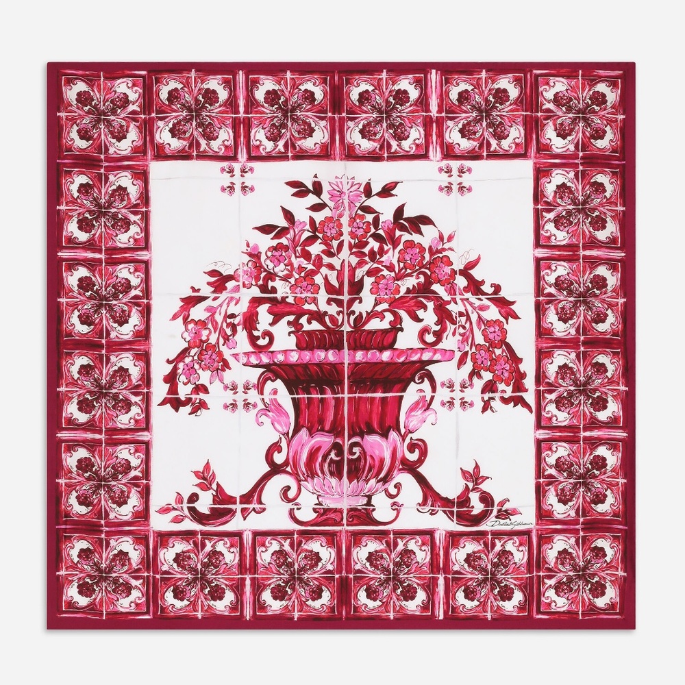 DOLCE & GABANNA SILK SCARF